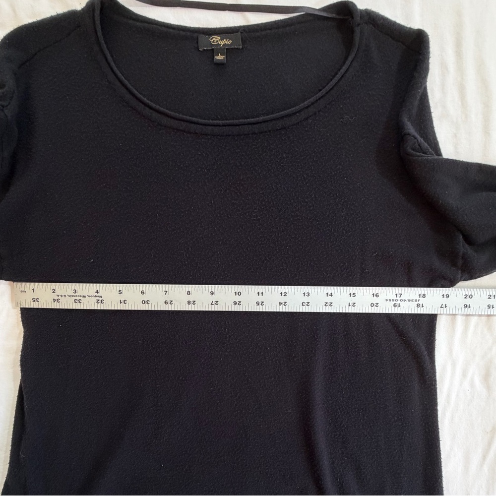 Cupio black top tunic size L sheer hem - Picture 9 of 10